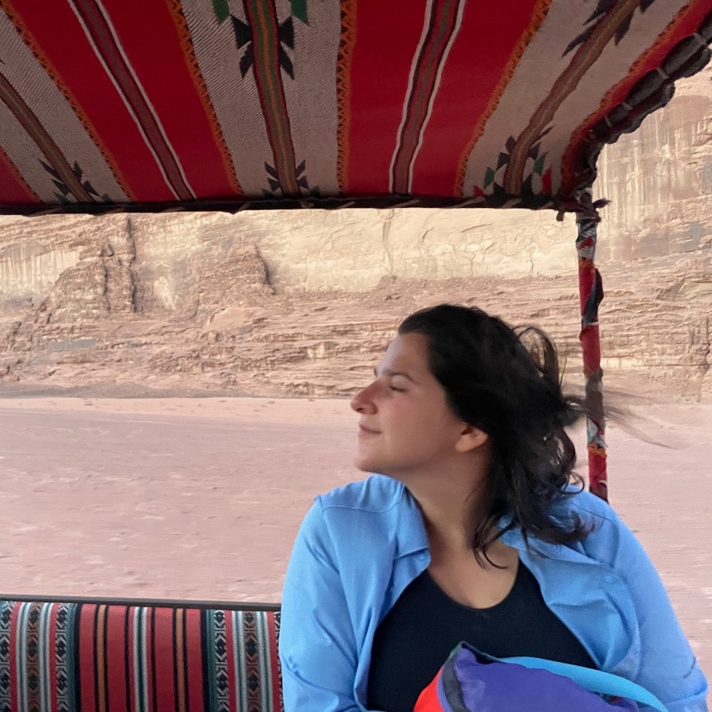 Meet your Posher, Sara